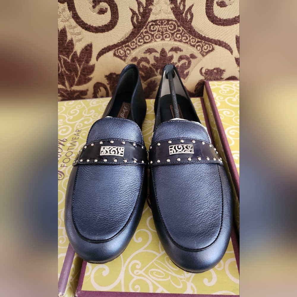 Brighton 9M Sapphire & Patent Leather Jeweled "CASS" Loafer NWB $175